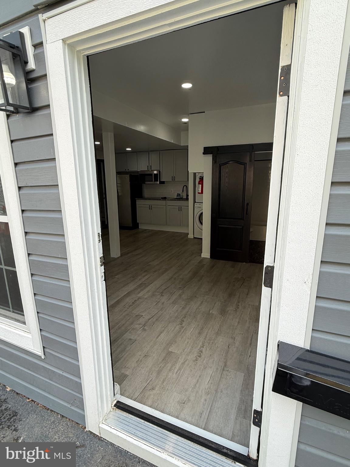 119 IVYWOOD DRIVE