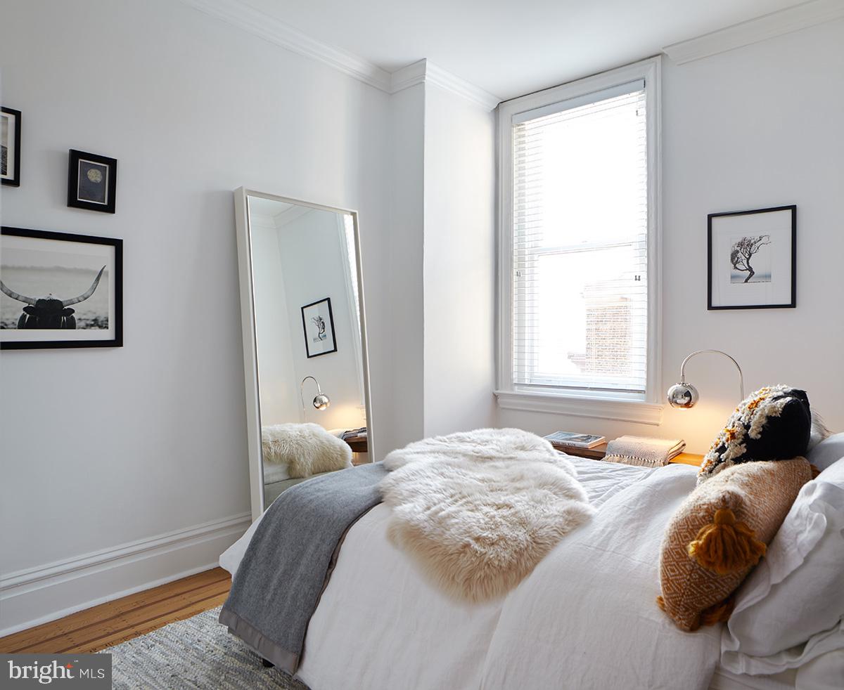 CENTER CITY - Residential Lease