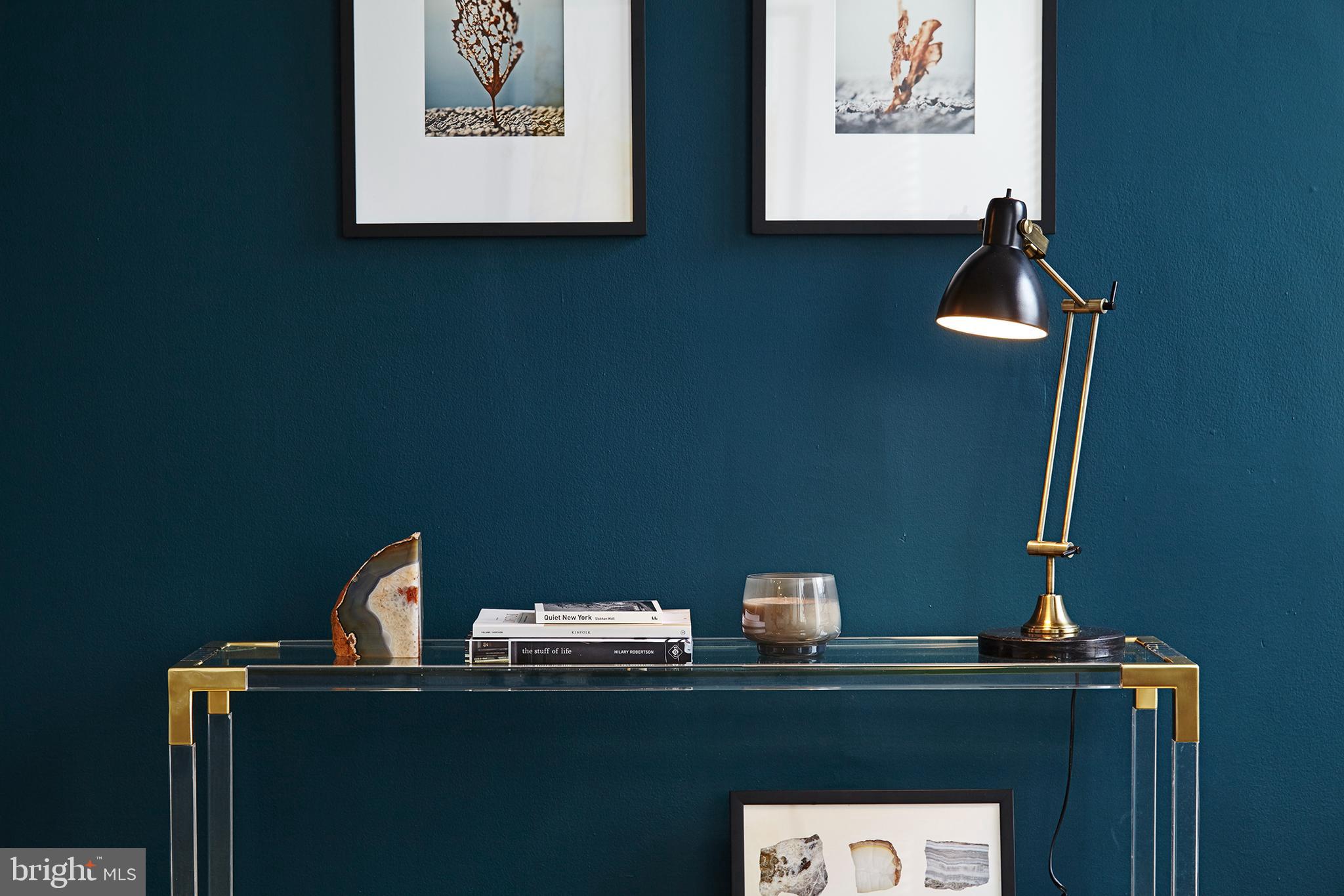 CENTER CITY - Residential Lease