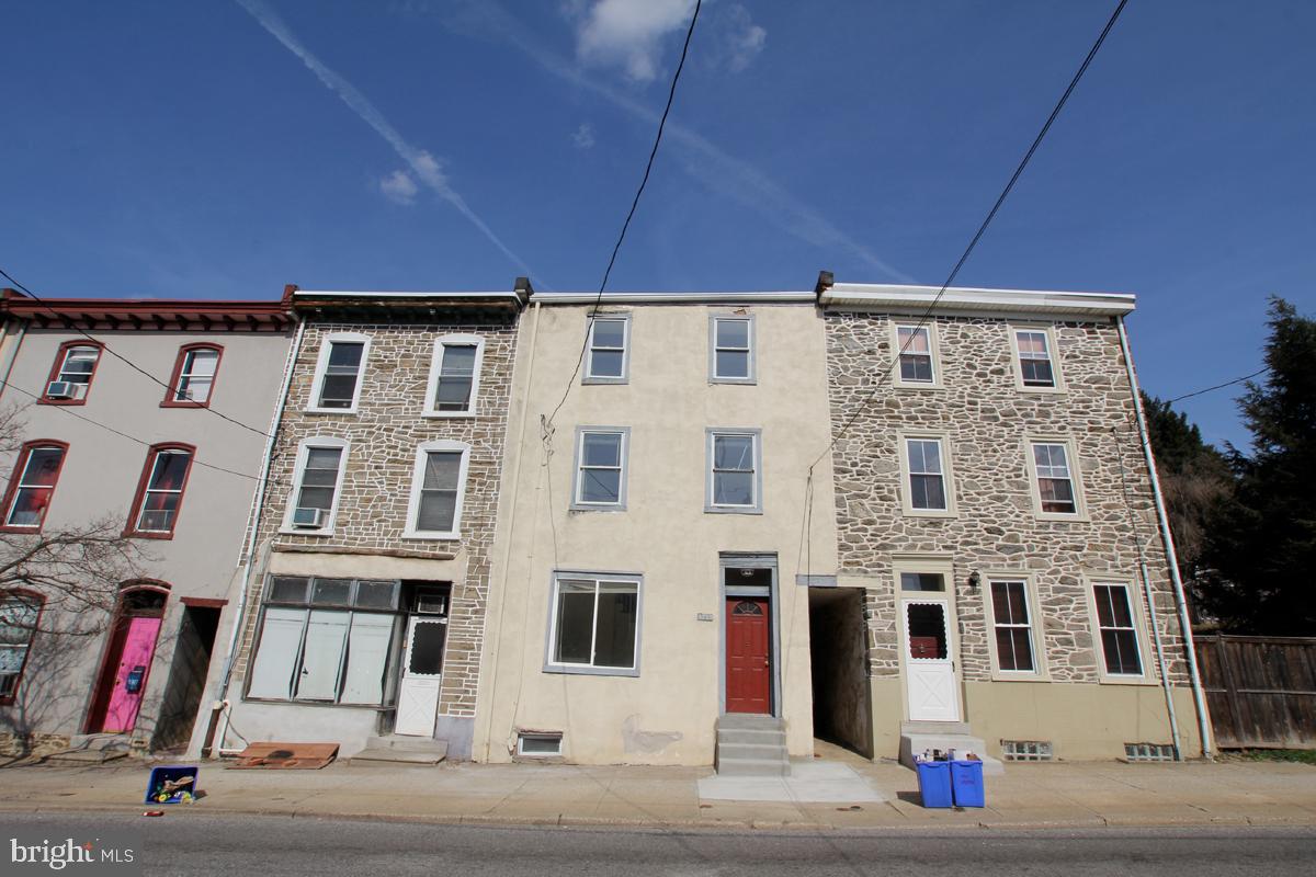 MANAYUNK - Residential Lease