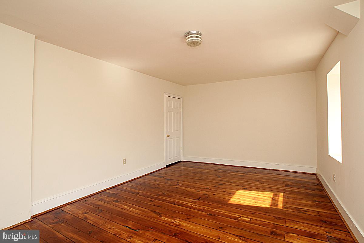 MANAYUNK - Residential Lease