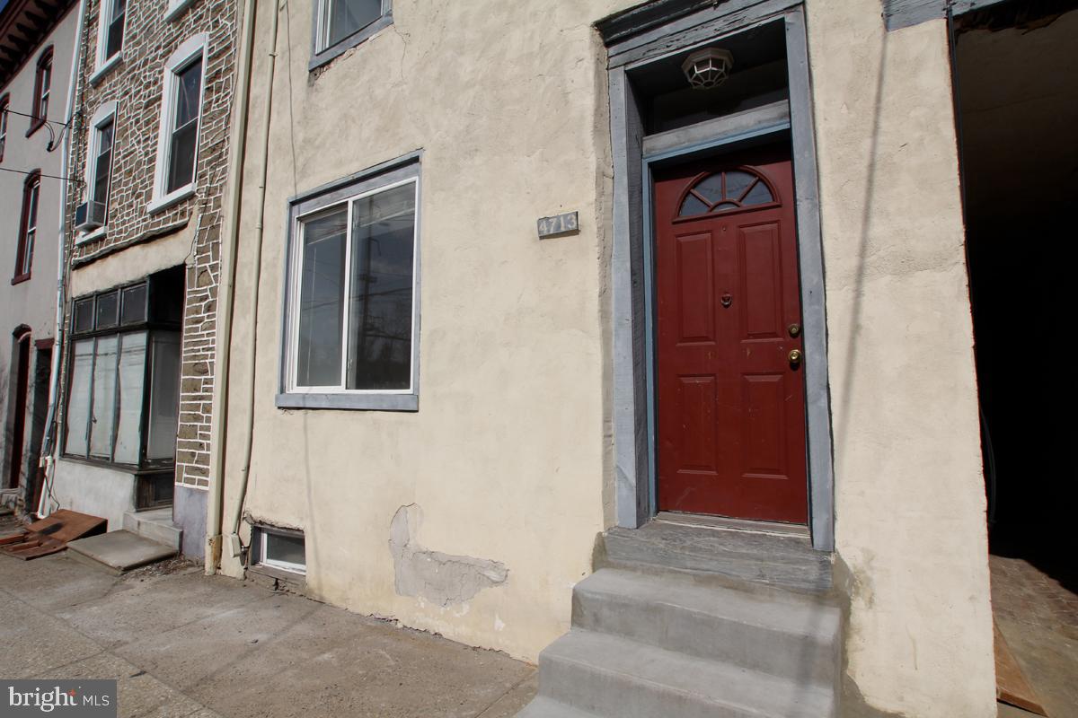 MANAYUNK - Residential Lease