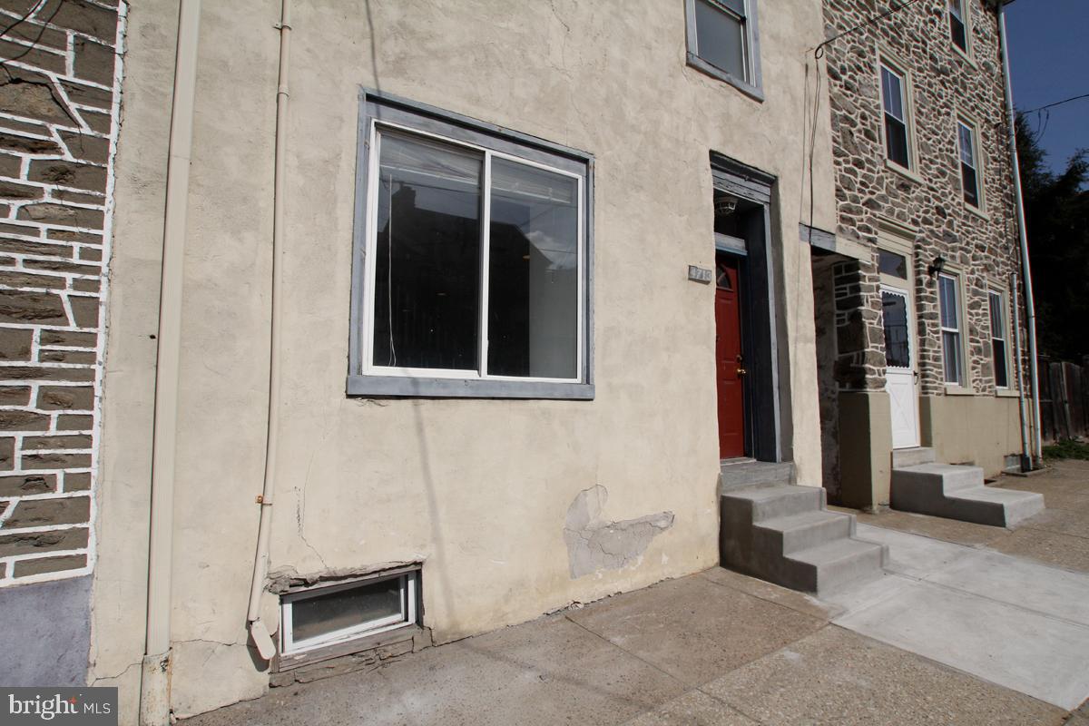 MANAYUNK - Residential Lease