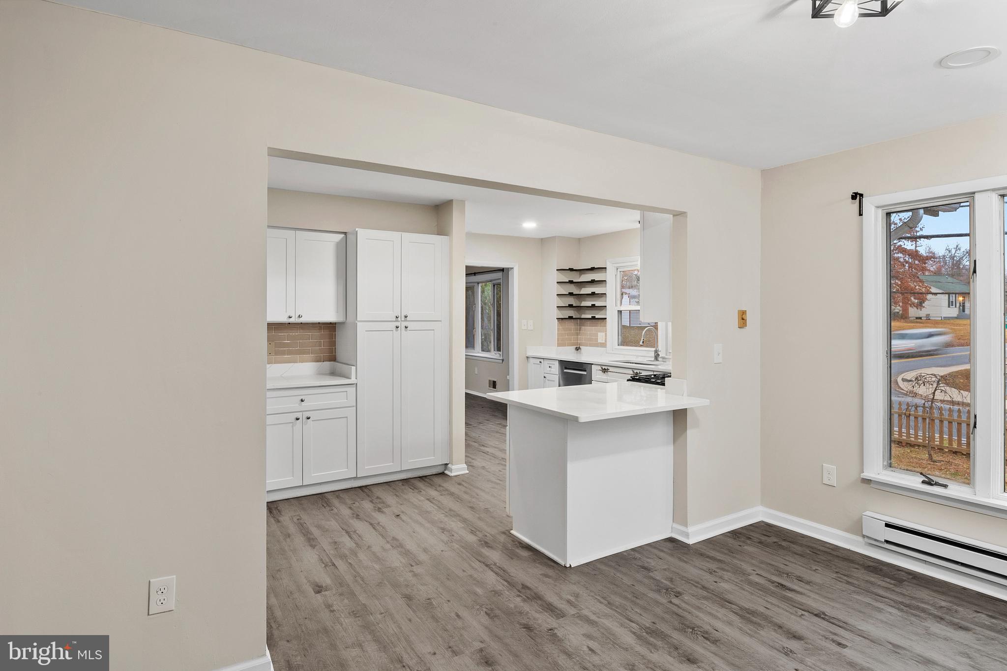 CEDARHURST - Residential