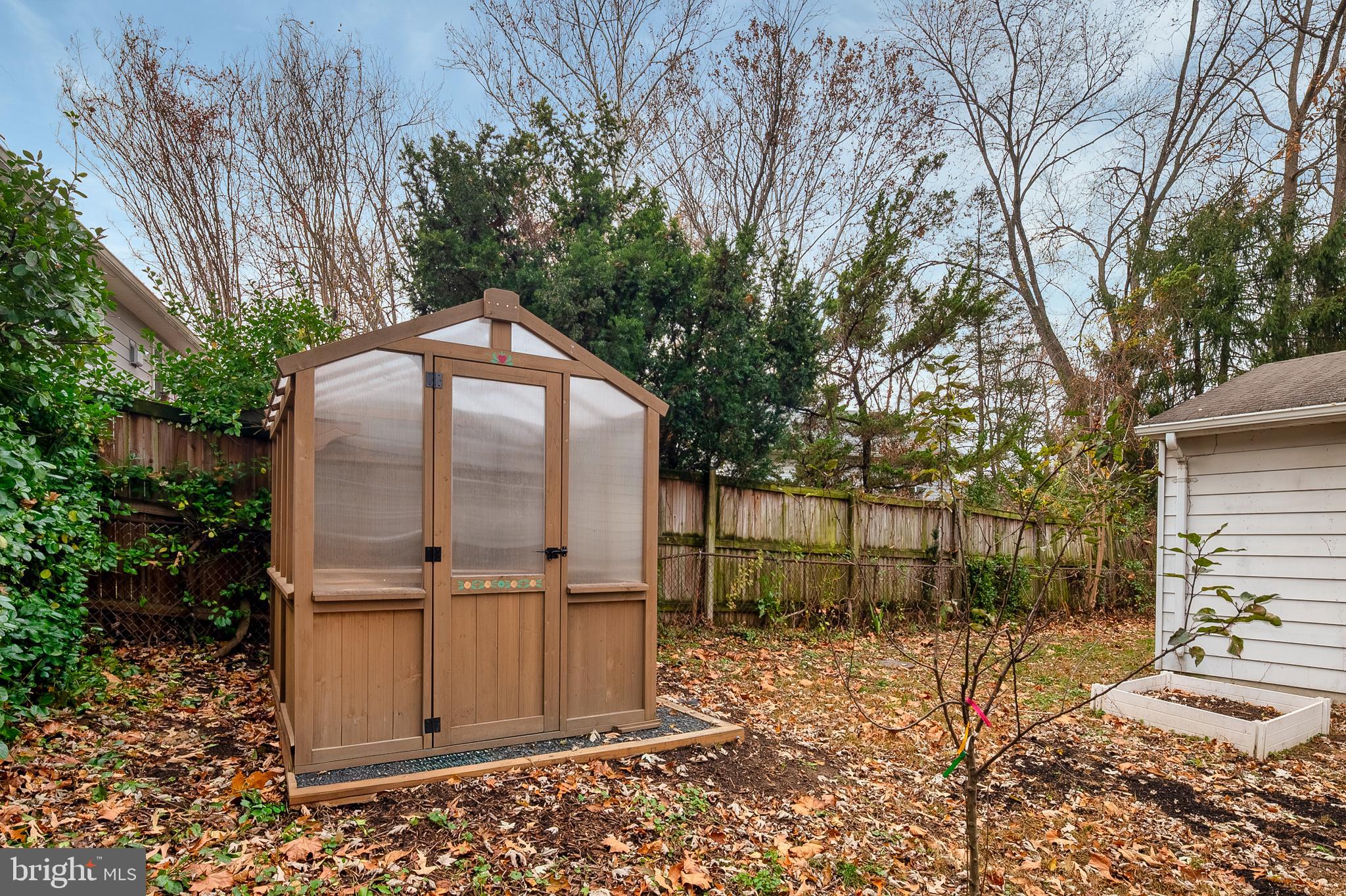 CEDARHURST - Residential