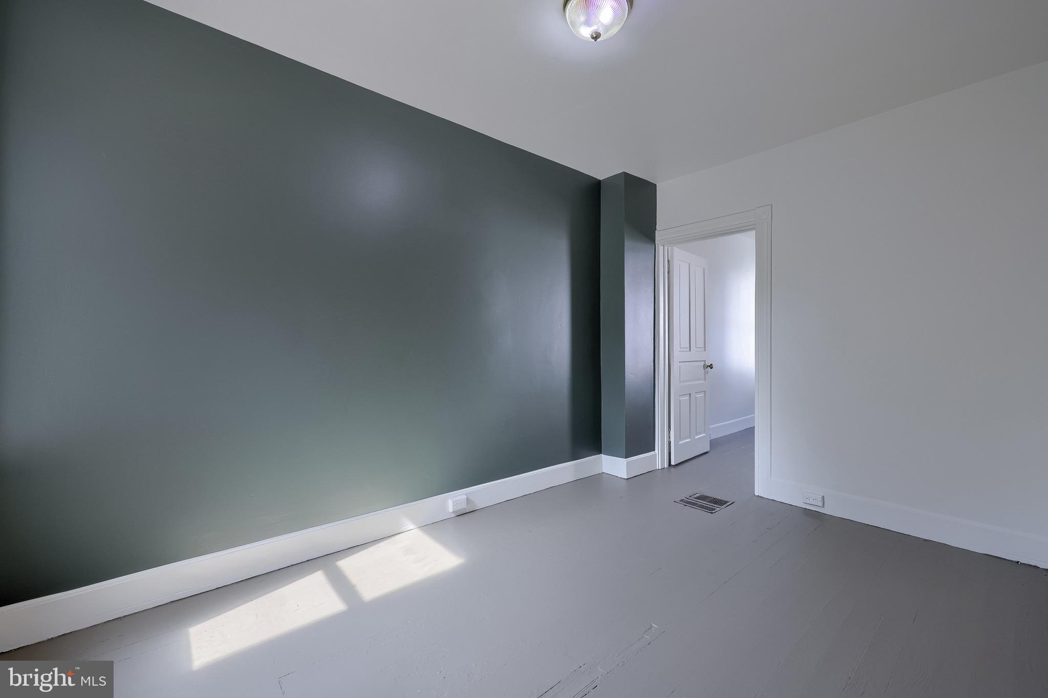 LANCASTER - Residential