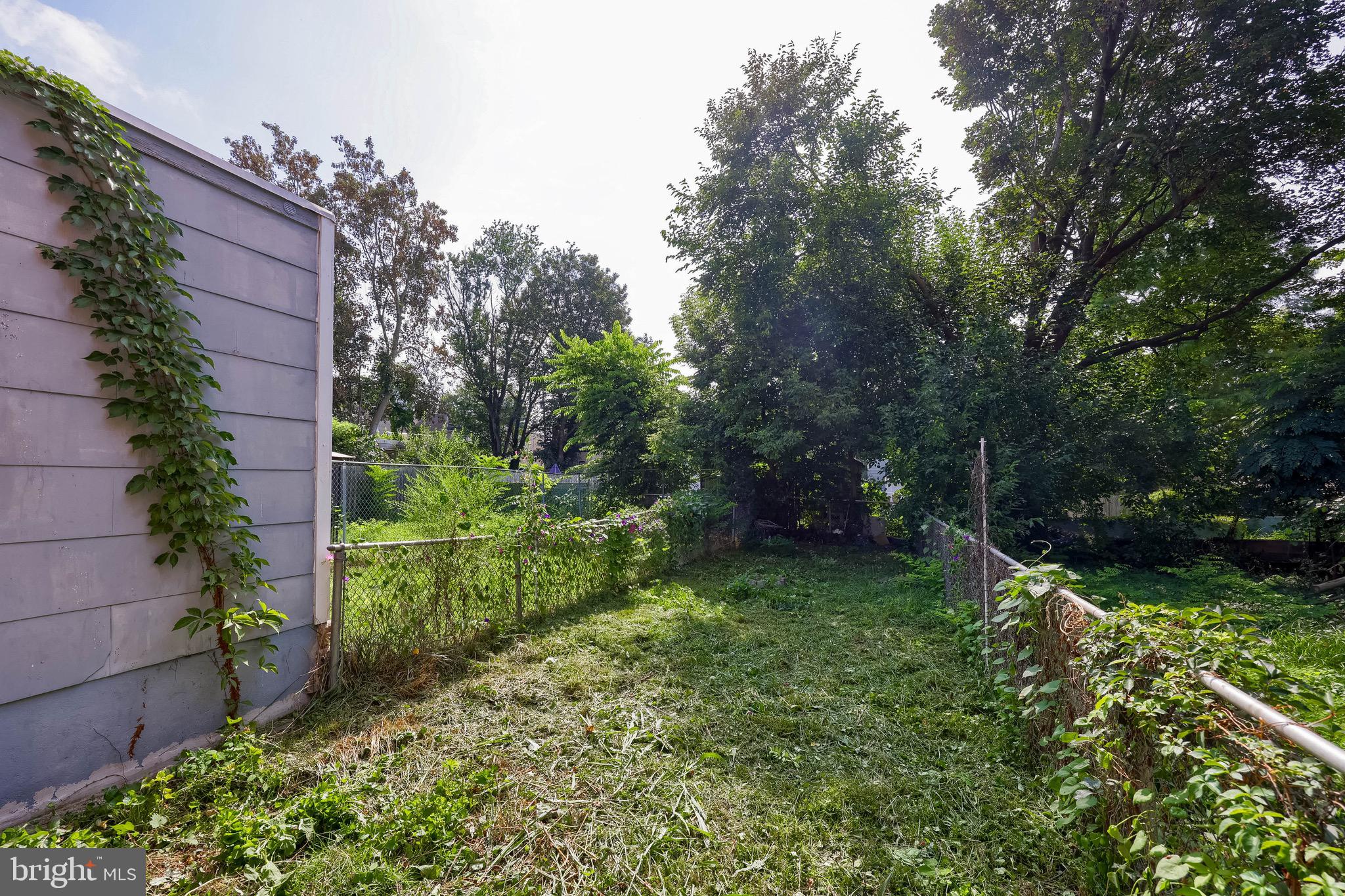 LANCASTER - Residential