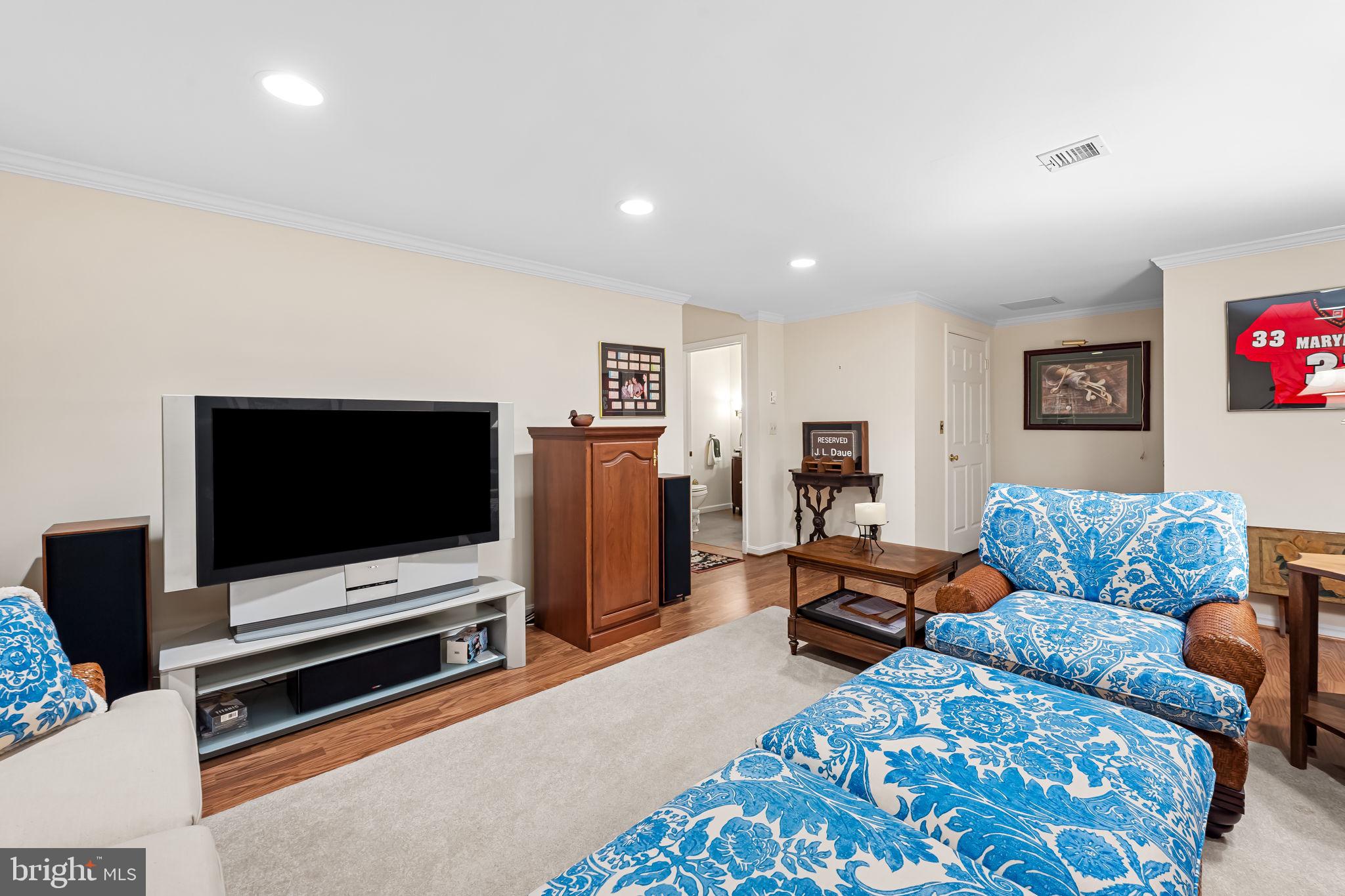 THORNTON WOOD - Residential