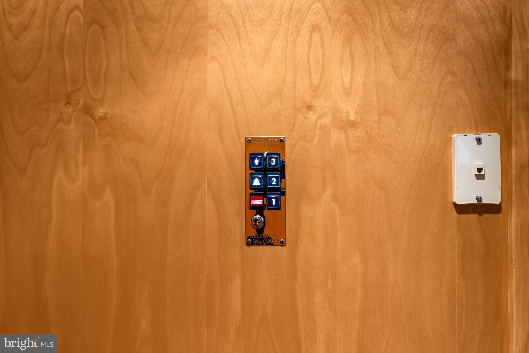 THORNTON WOOD - Residential