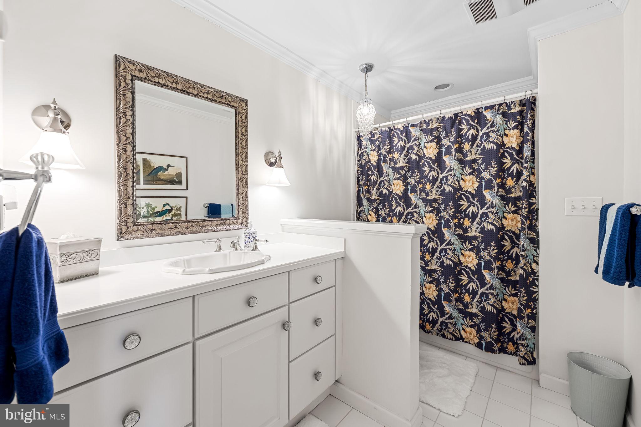 THORNTON WOOD - Residential