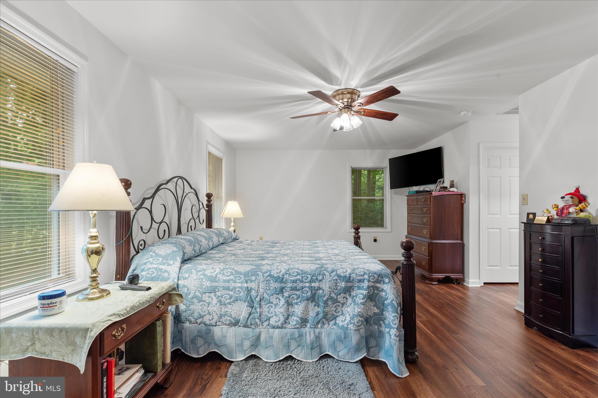 PINEWOOD ACRES - Residential