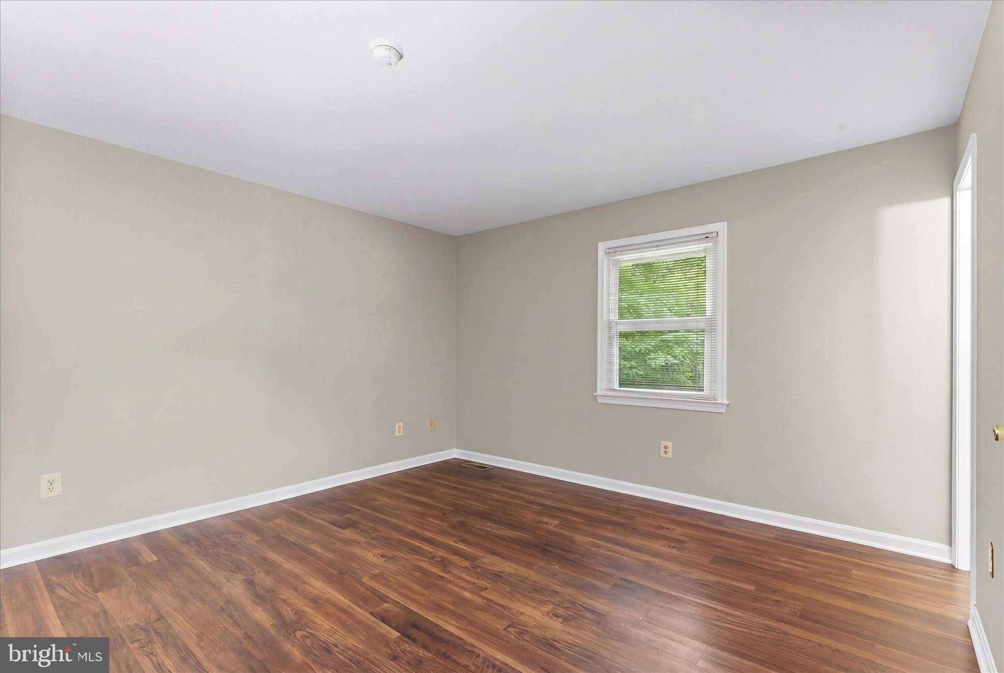 PINEWOOD ACRES - Residential