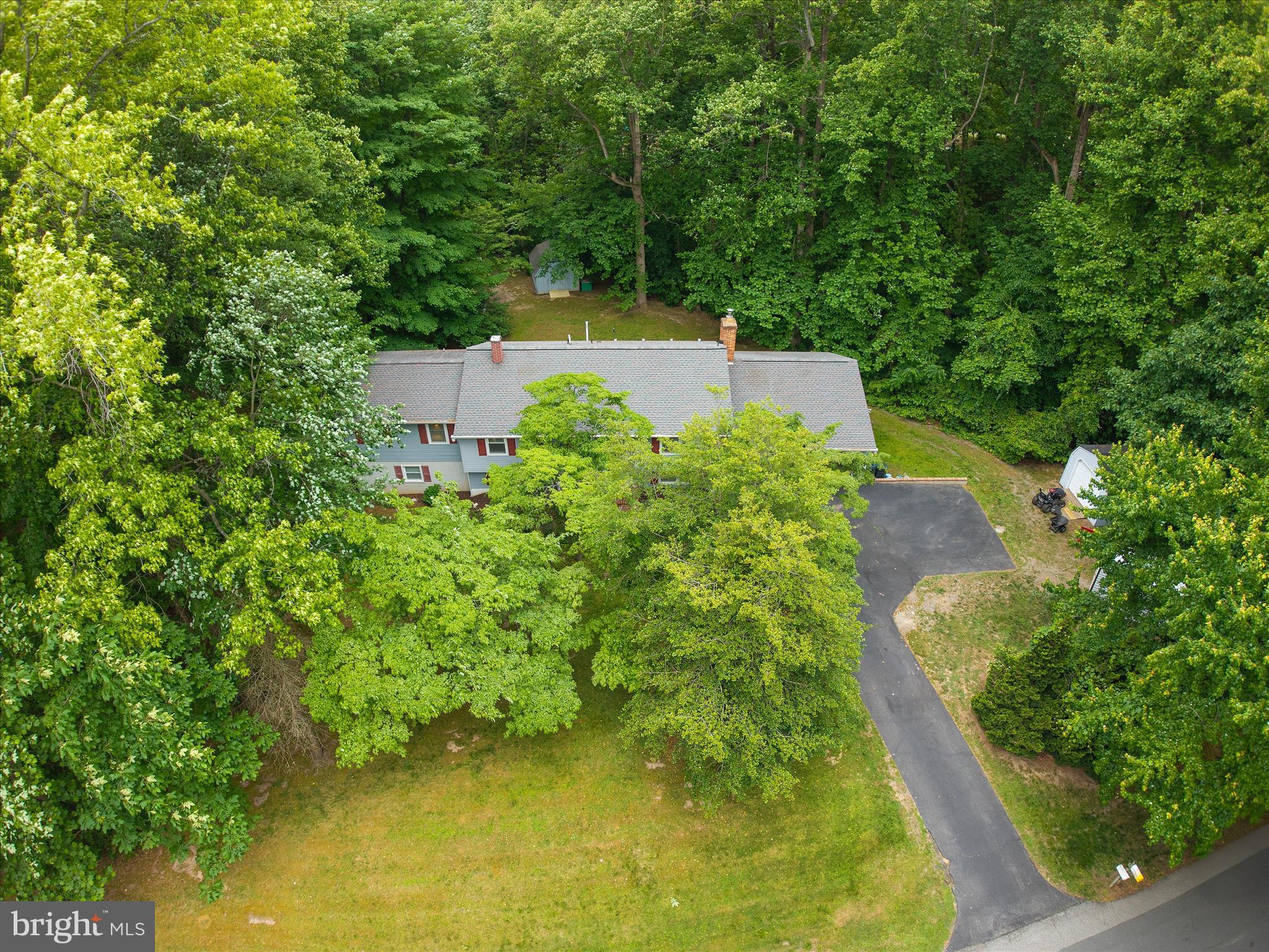 PINEWOOD ACRES - Residential