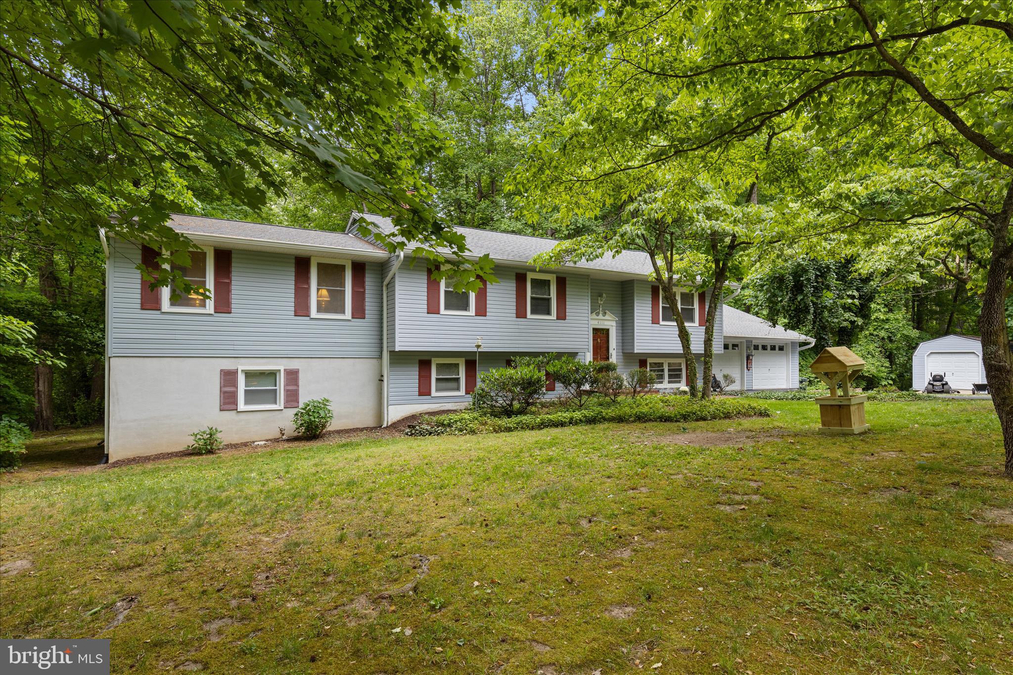 PINEWOOD ACRES - Residential