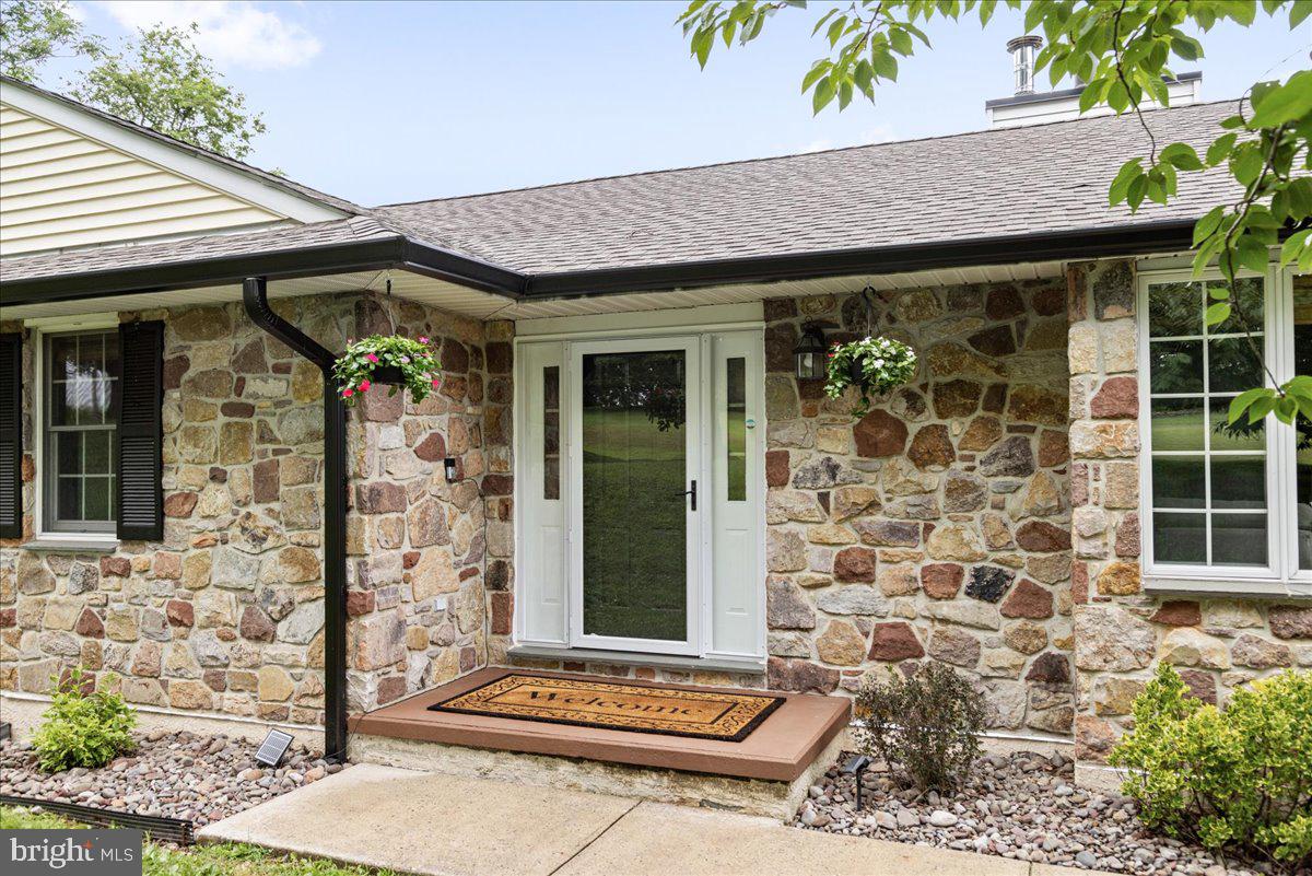 306 CONGO NIANTIC ROAD