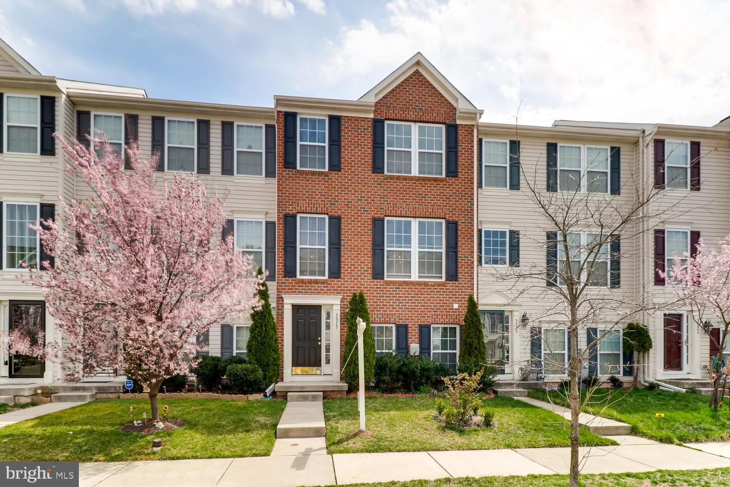 LAKES AT STANSBURY SHORE - Residential