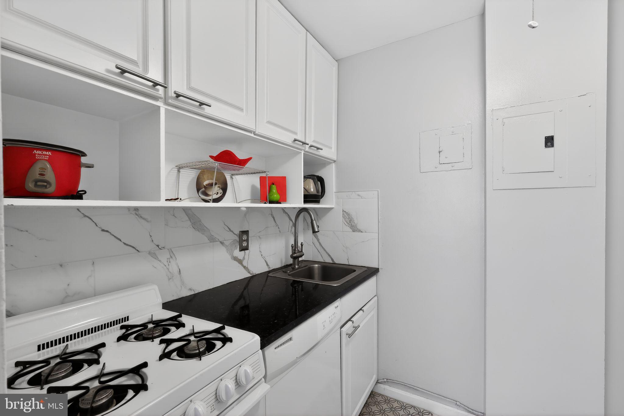 ROSSLYN - Residential