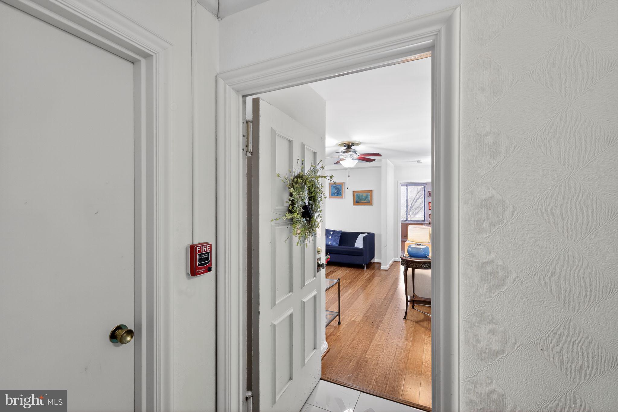 ROSSLYN - Residential