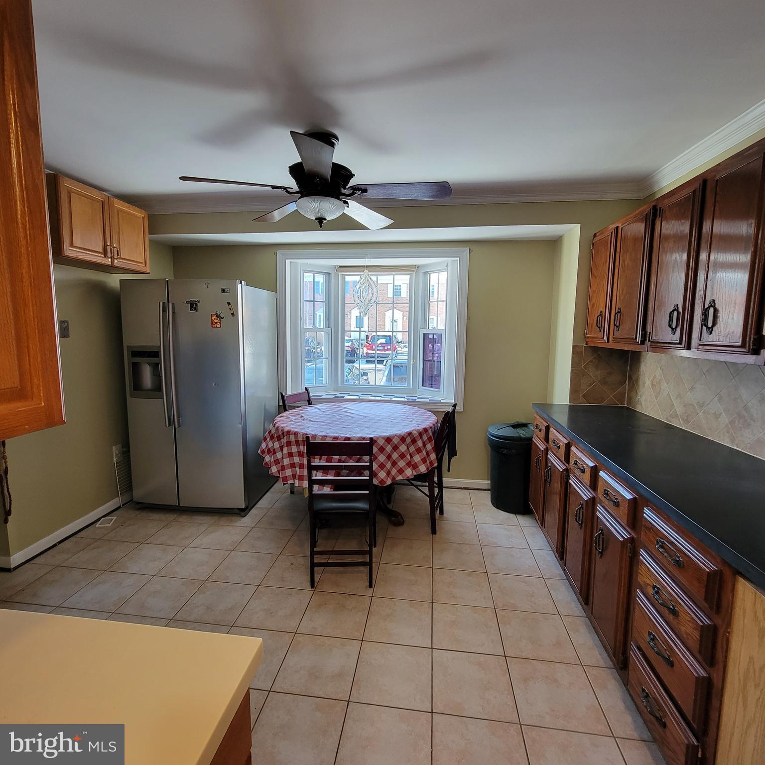 SOUTHGATE WOODS TOWNHOUSES - Residential