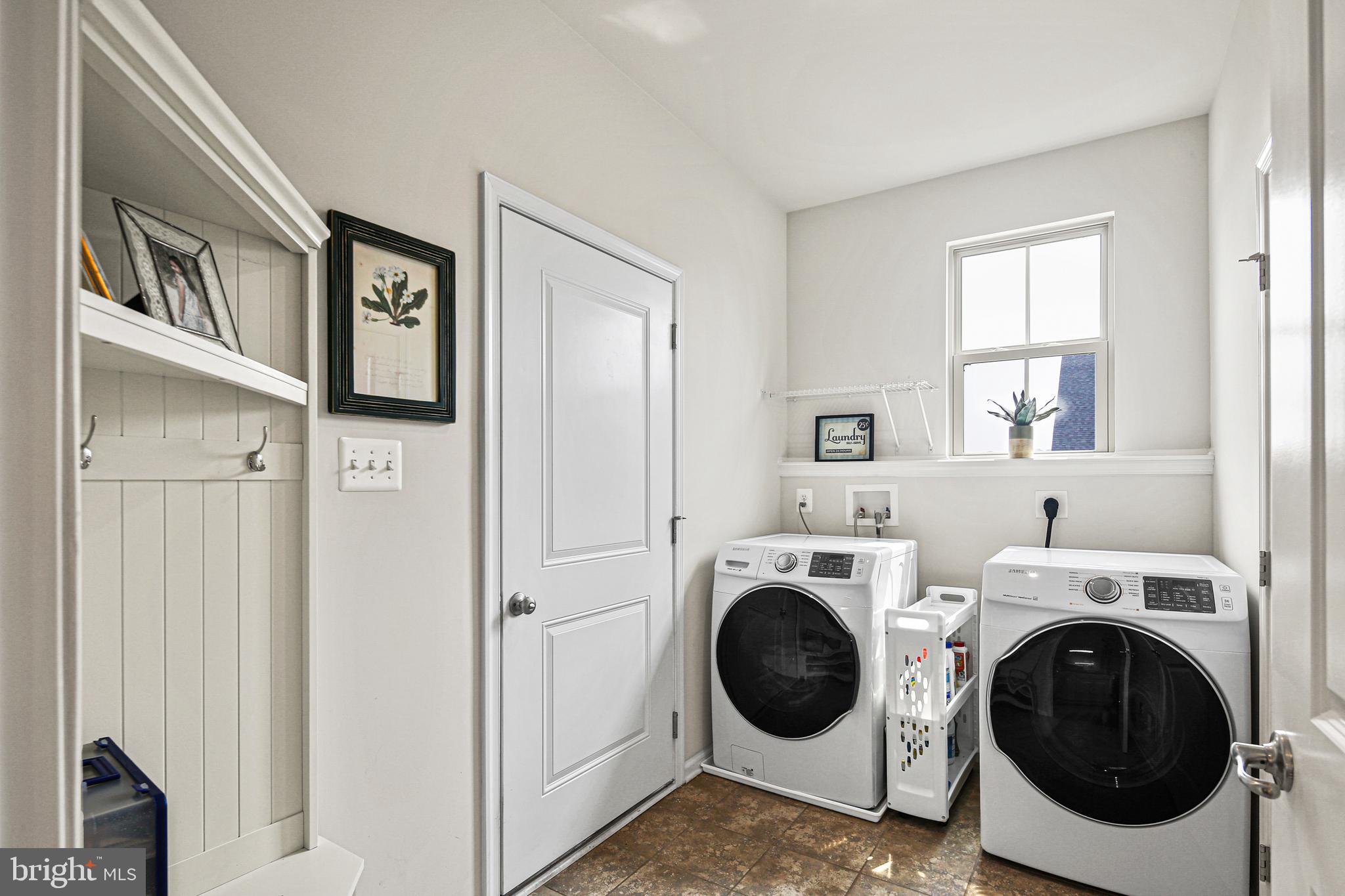 RESERVE AT PONDVIEW - Residential