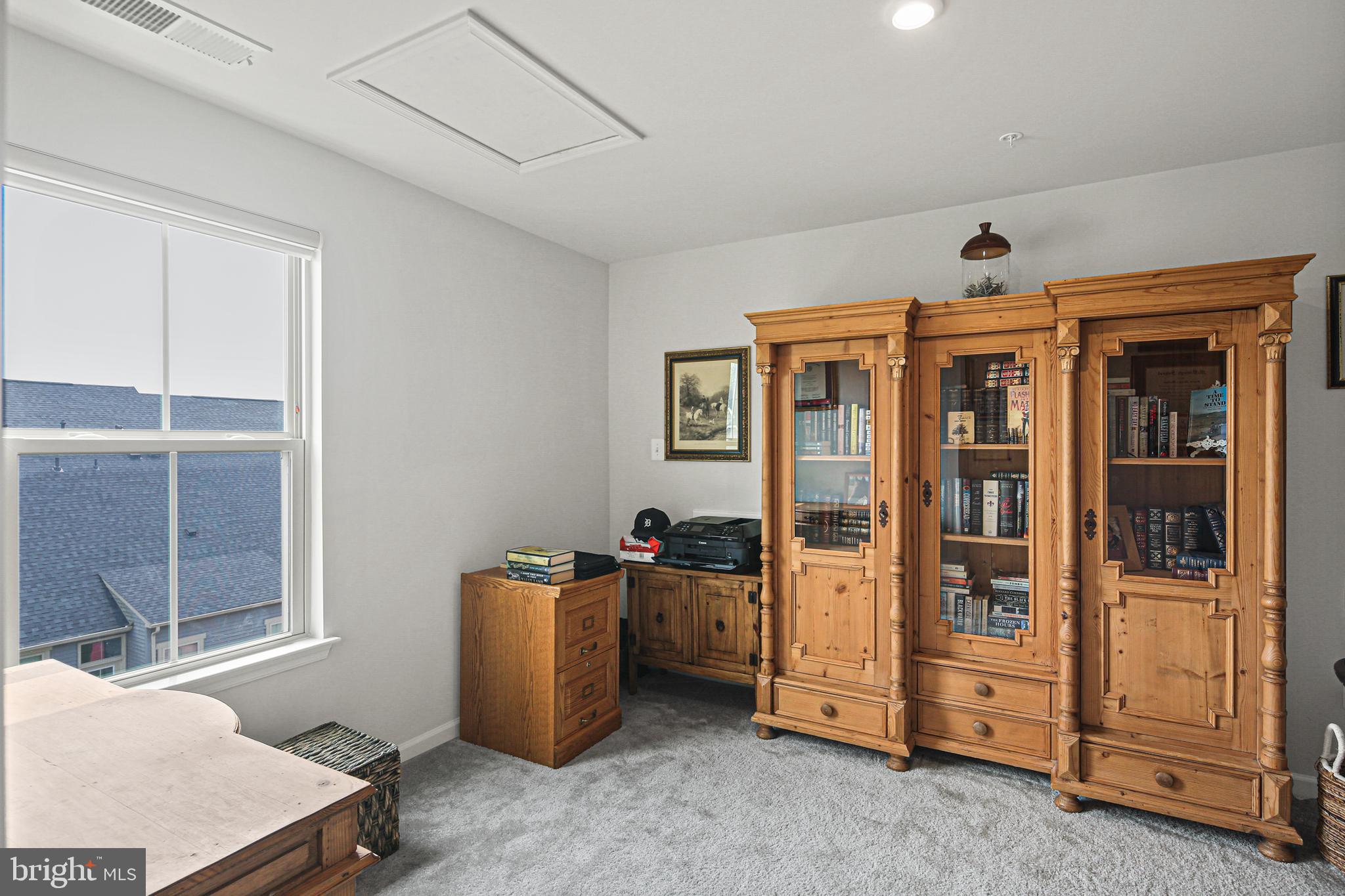 RESERVE AT PONDVIEW - Residential