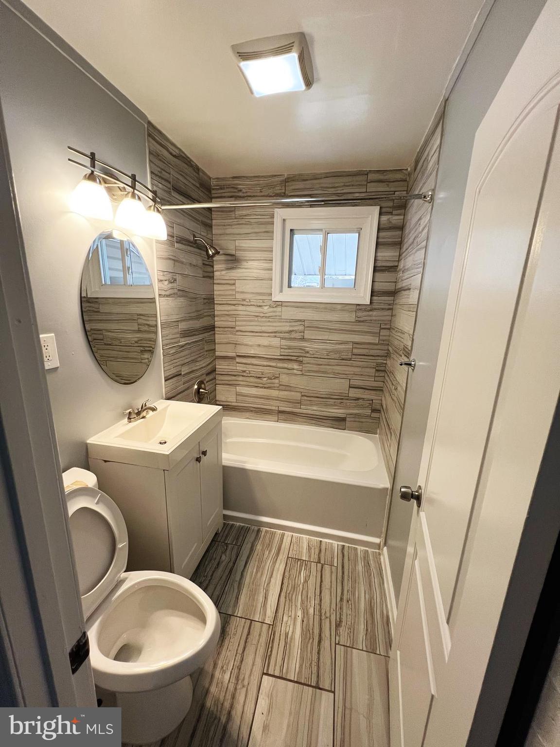 PALMER PARK 01 - Residential