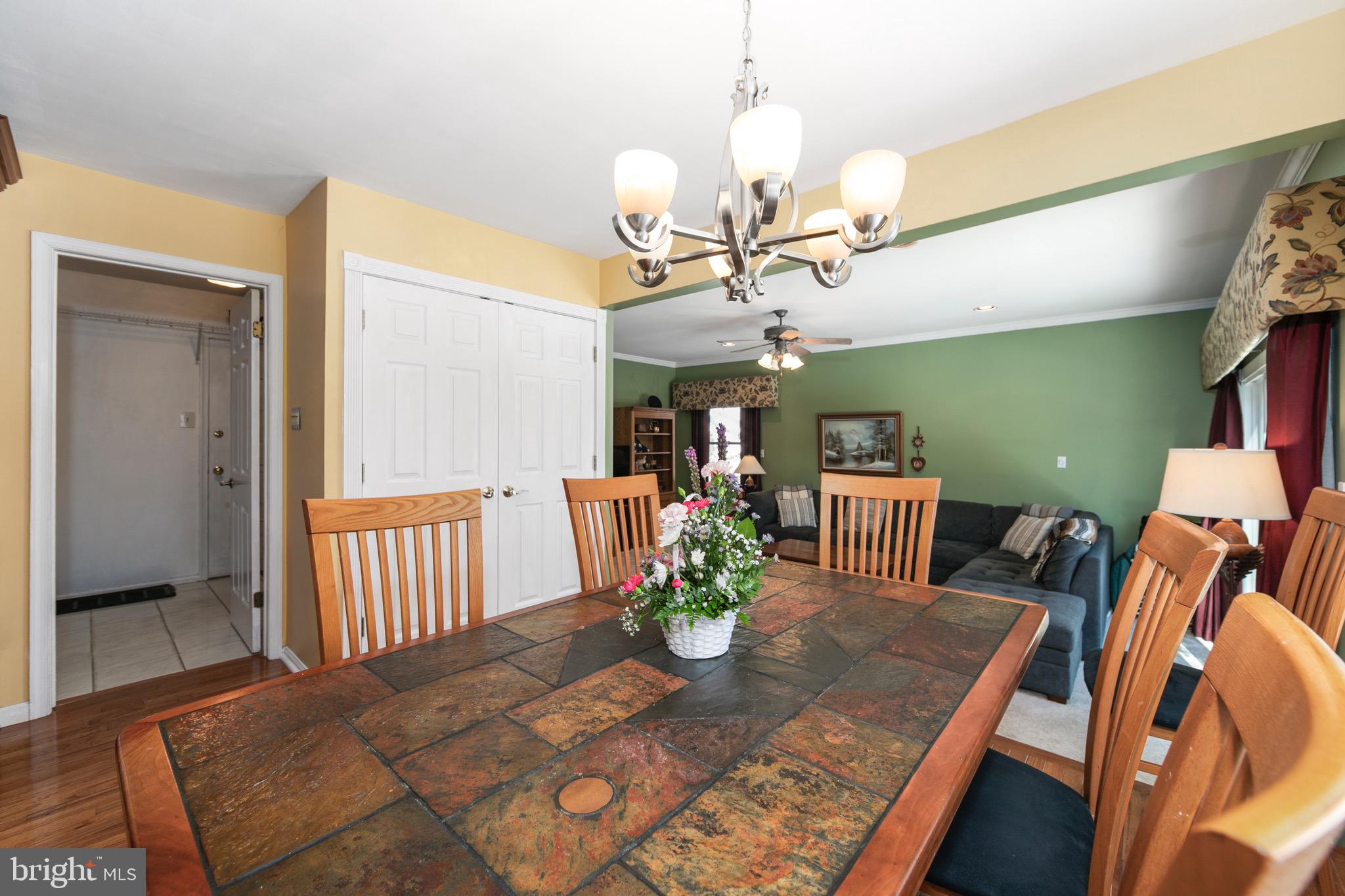 ACORN HILL - Residential