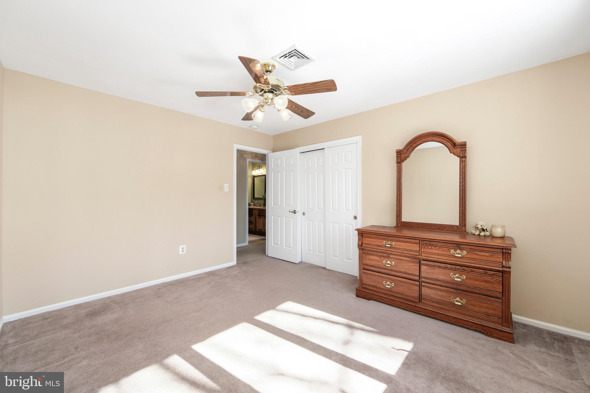 ACORN HILL - Residential