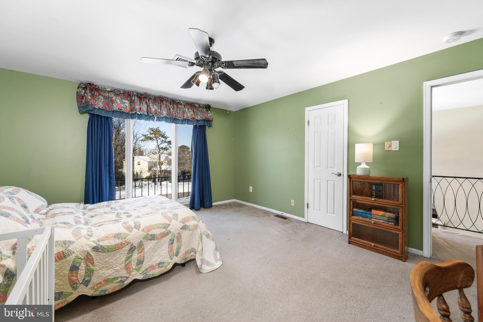 ACORN HILL - Residential