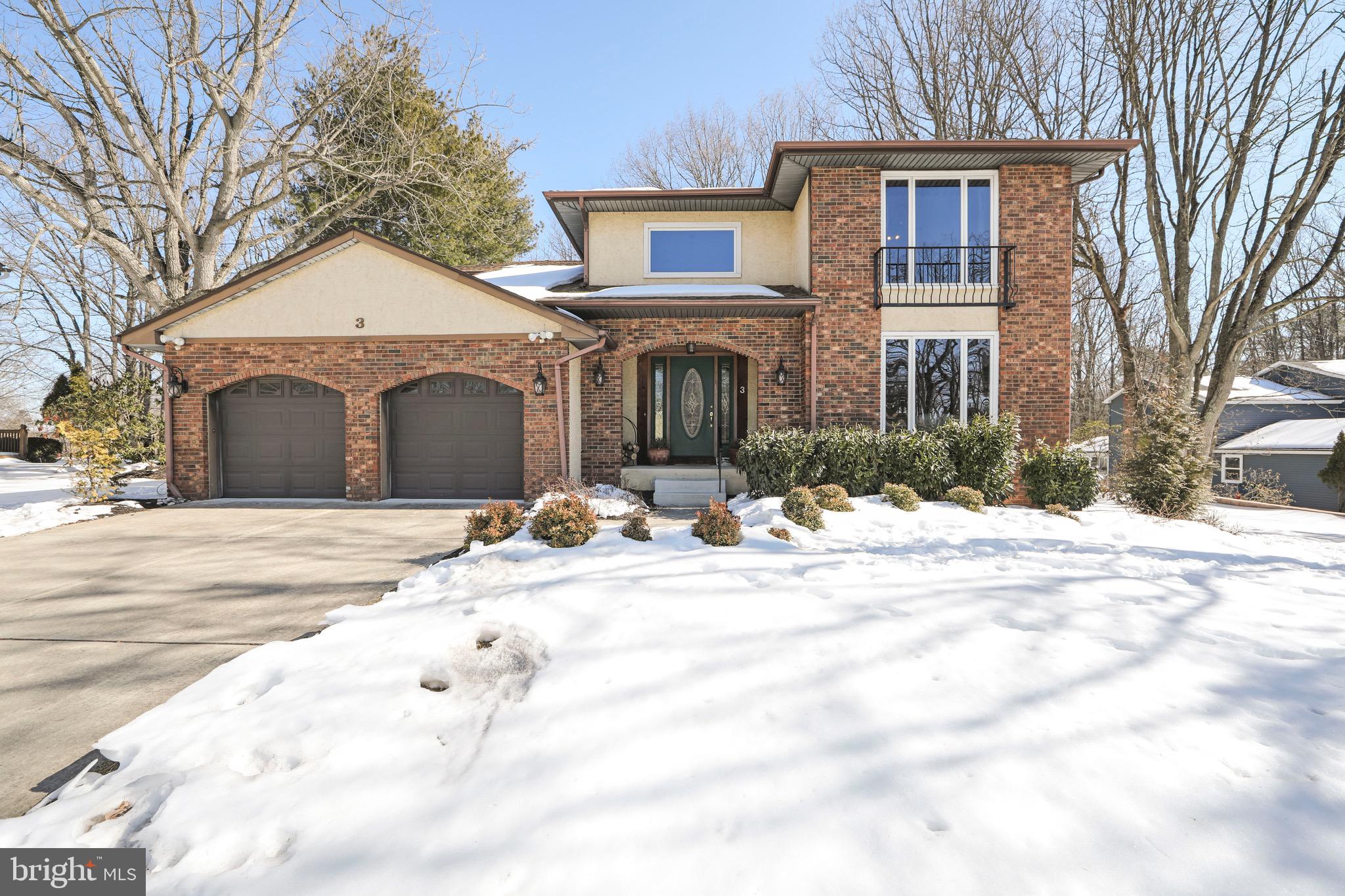 ACORN HILL - Residential