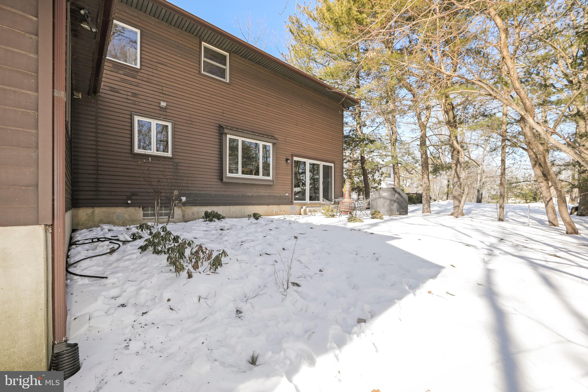 ACORN HILL - Residential