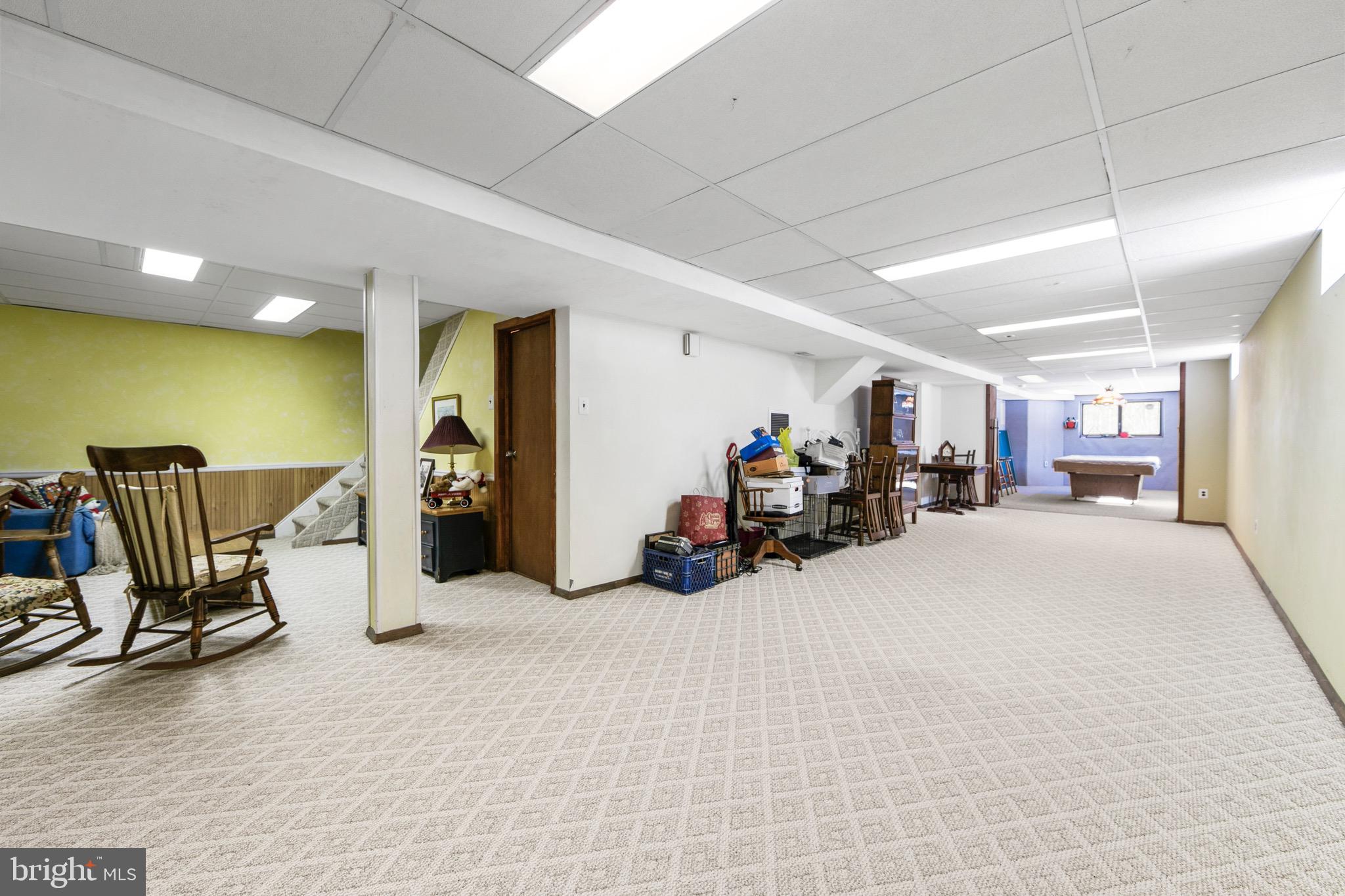 ACORN HILL - Residential