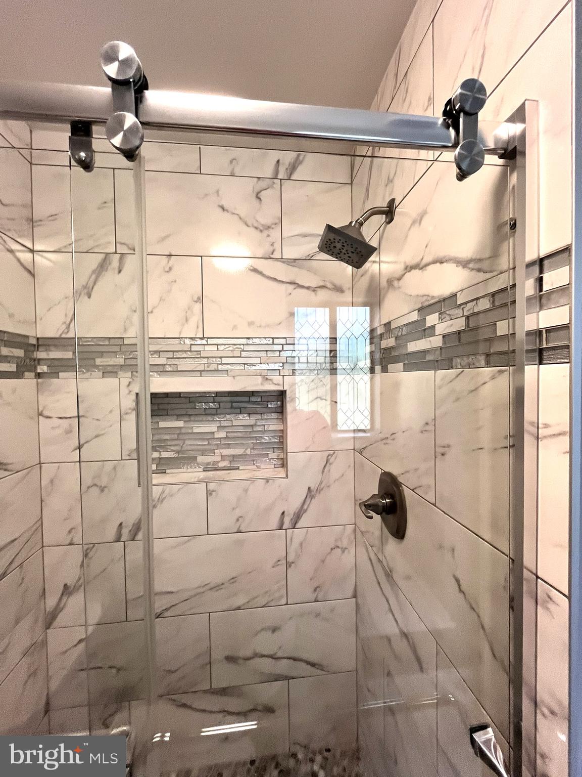 INVERNESS NORTH - Residential Lease