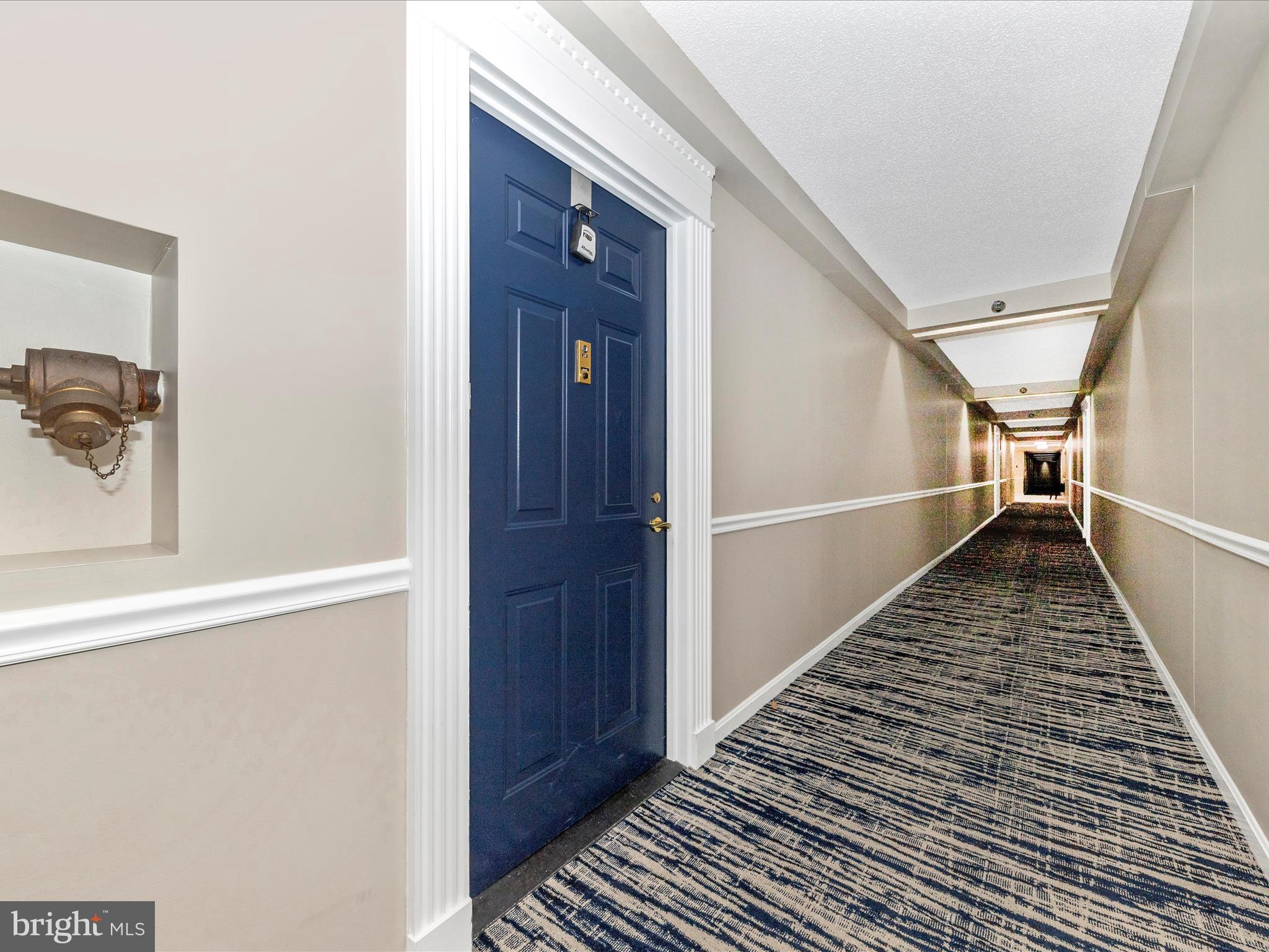 LEISURE WORLD - Residential