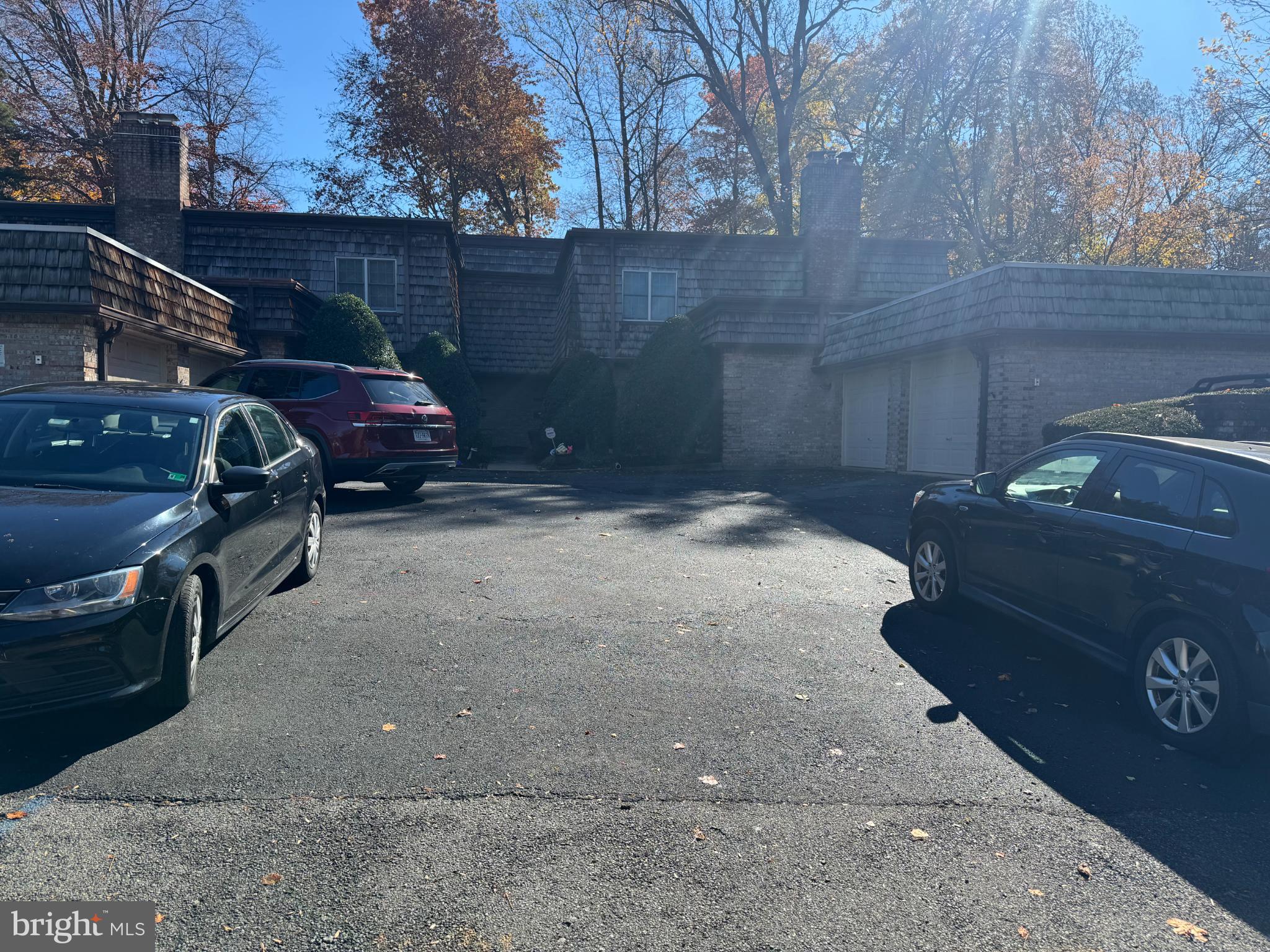 RAVENWOOD - Residential Lease