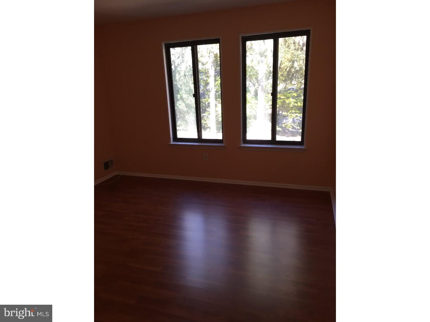 CHESTNUT GROVE - Residential Lease