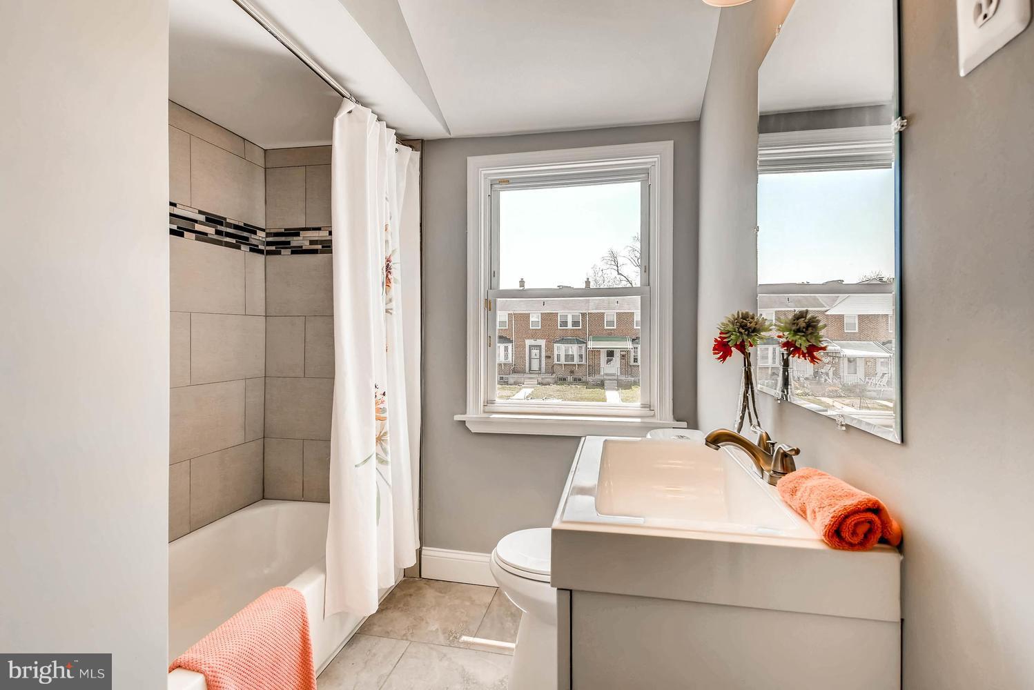 NEW NORTHWOOD - Residential Lease