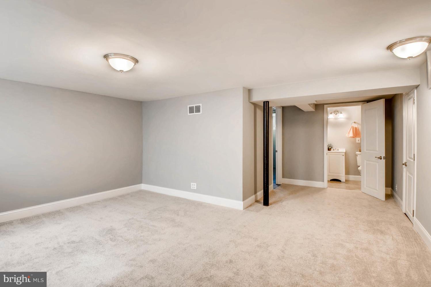 NEW NORTHWOOD - Residential Lease