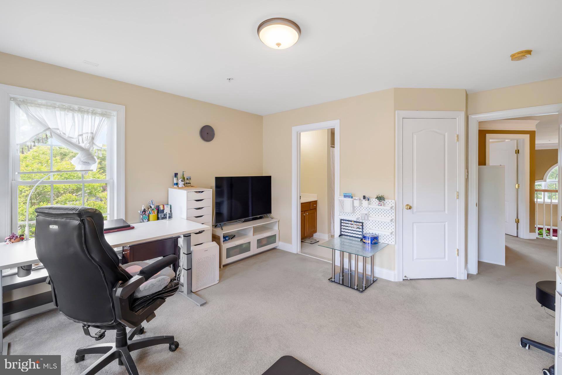 FAIRWOOD - Residential