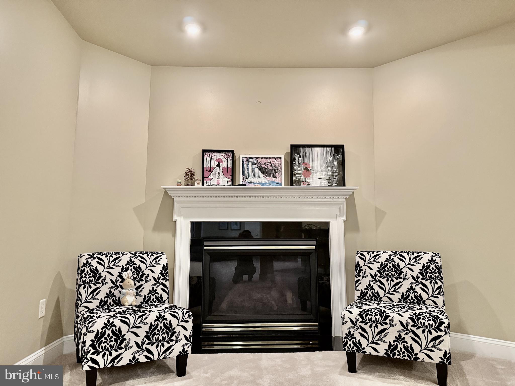 FAIRWOOD - Residential