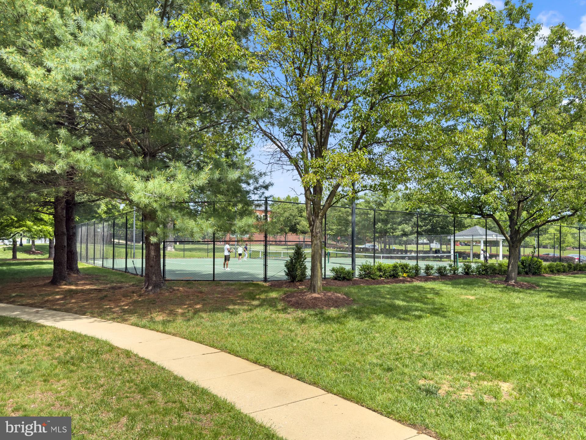 FAIRWOOD - Residential