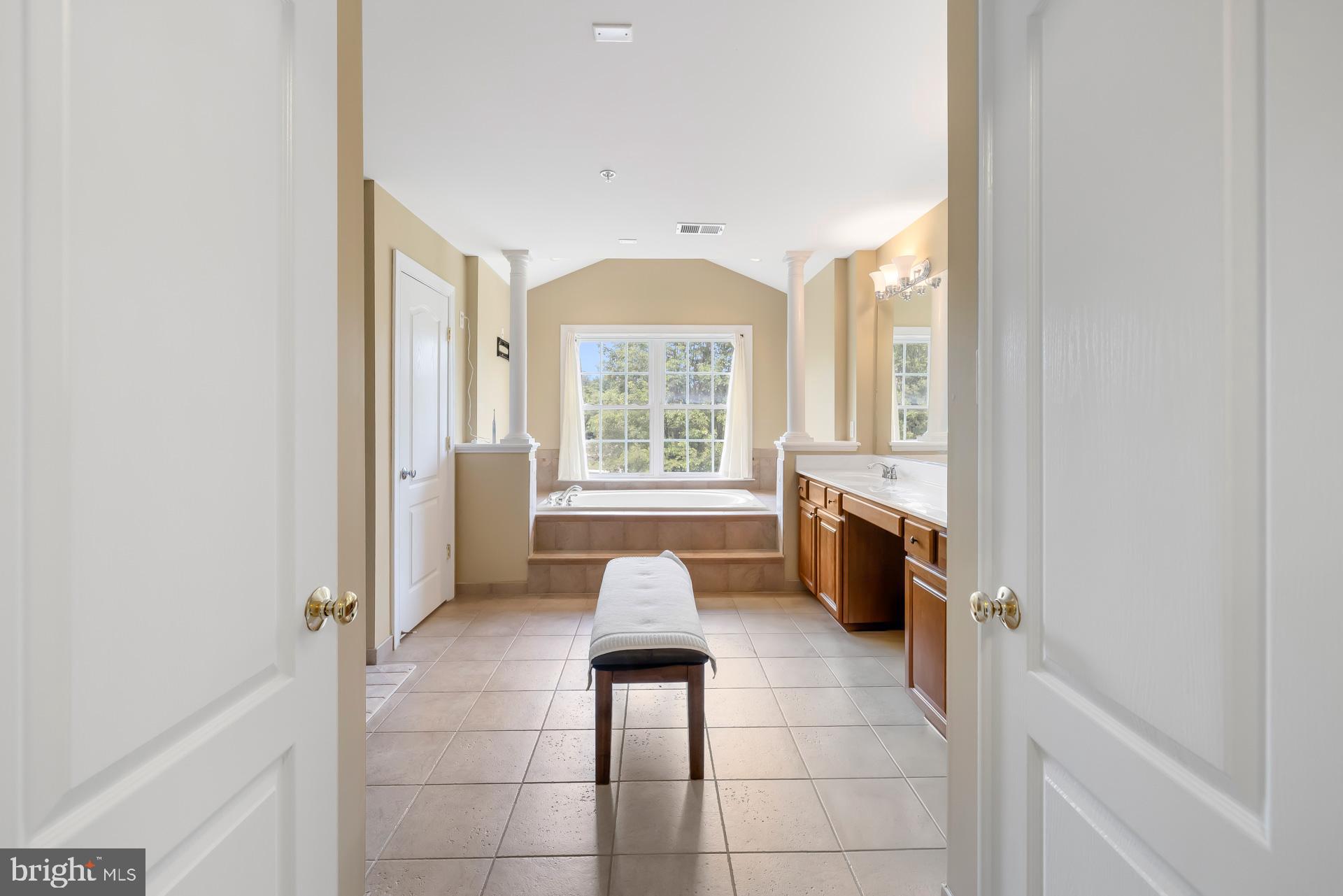 FAIRWOOD - Residential