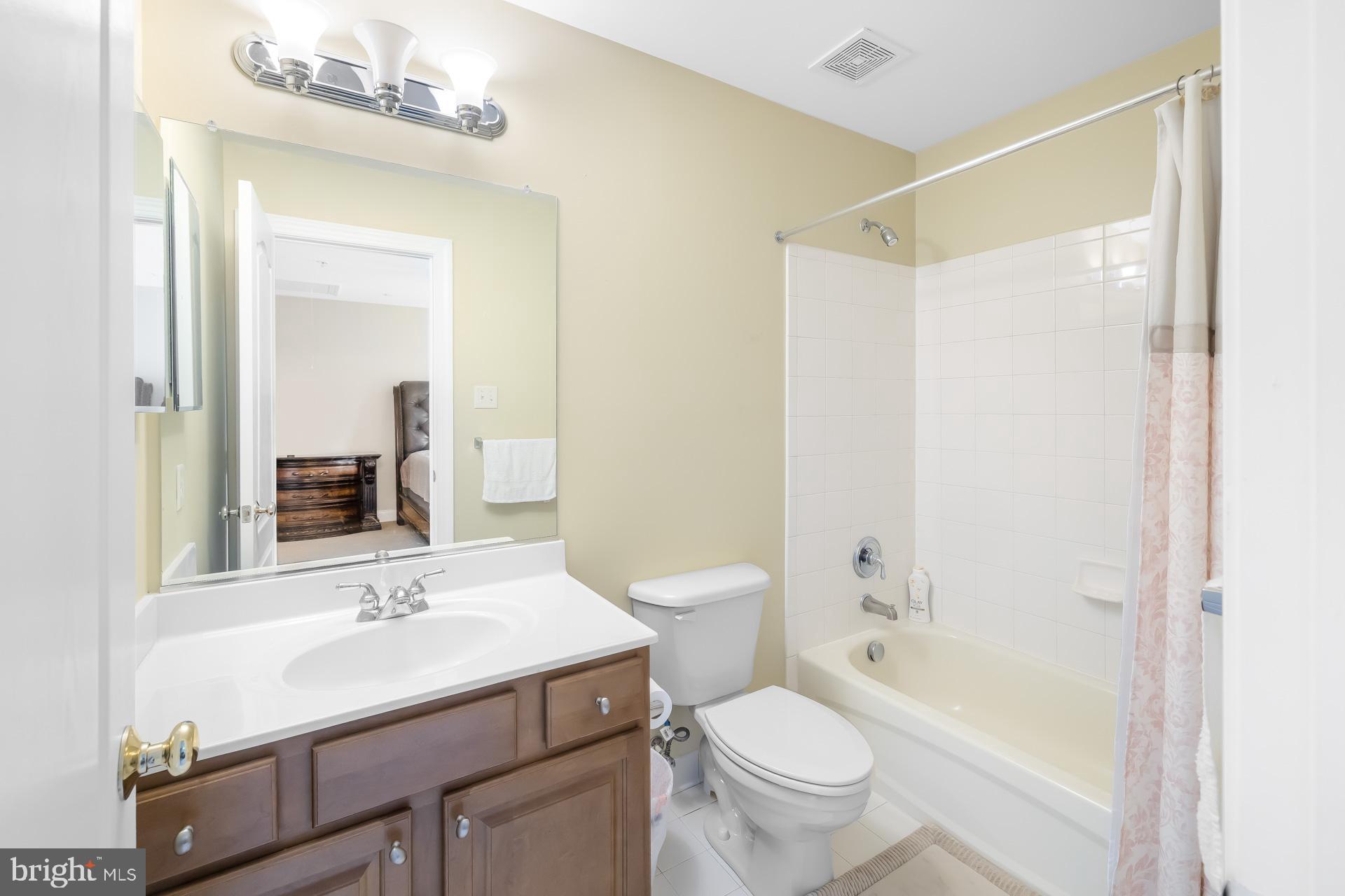 FAIRWOOD - Residential