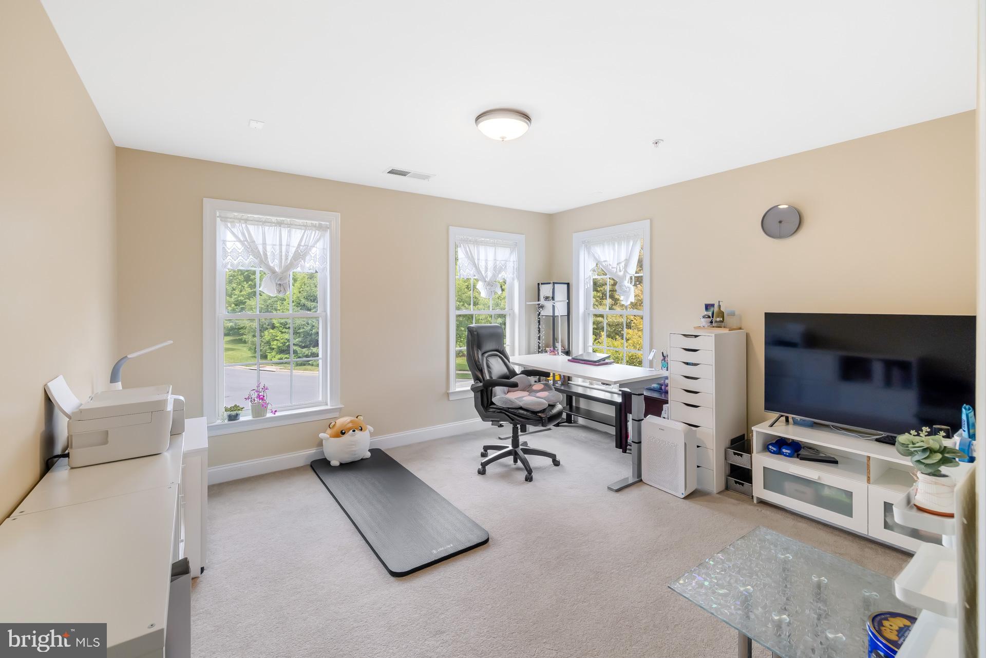 FAIRWOOD - Residential