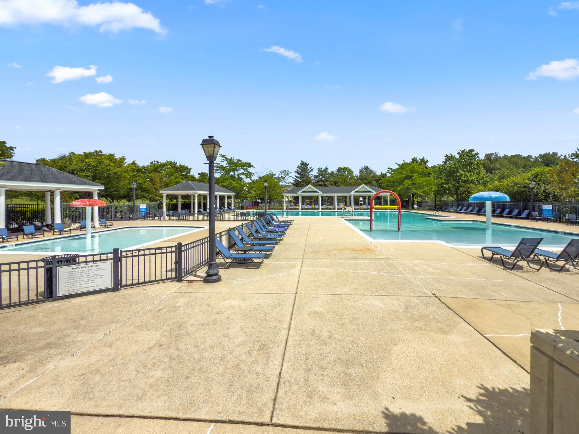 FAIRWOOD - Residential