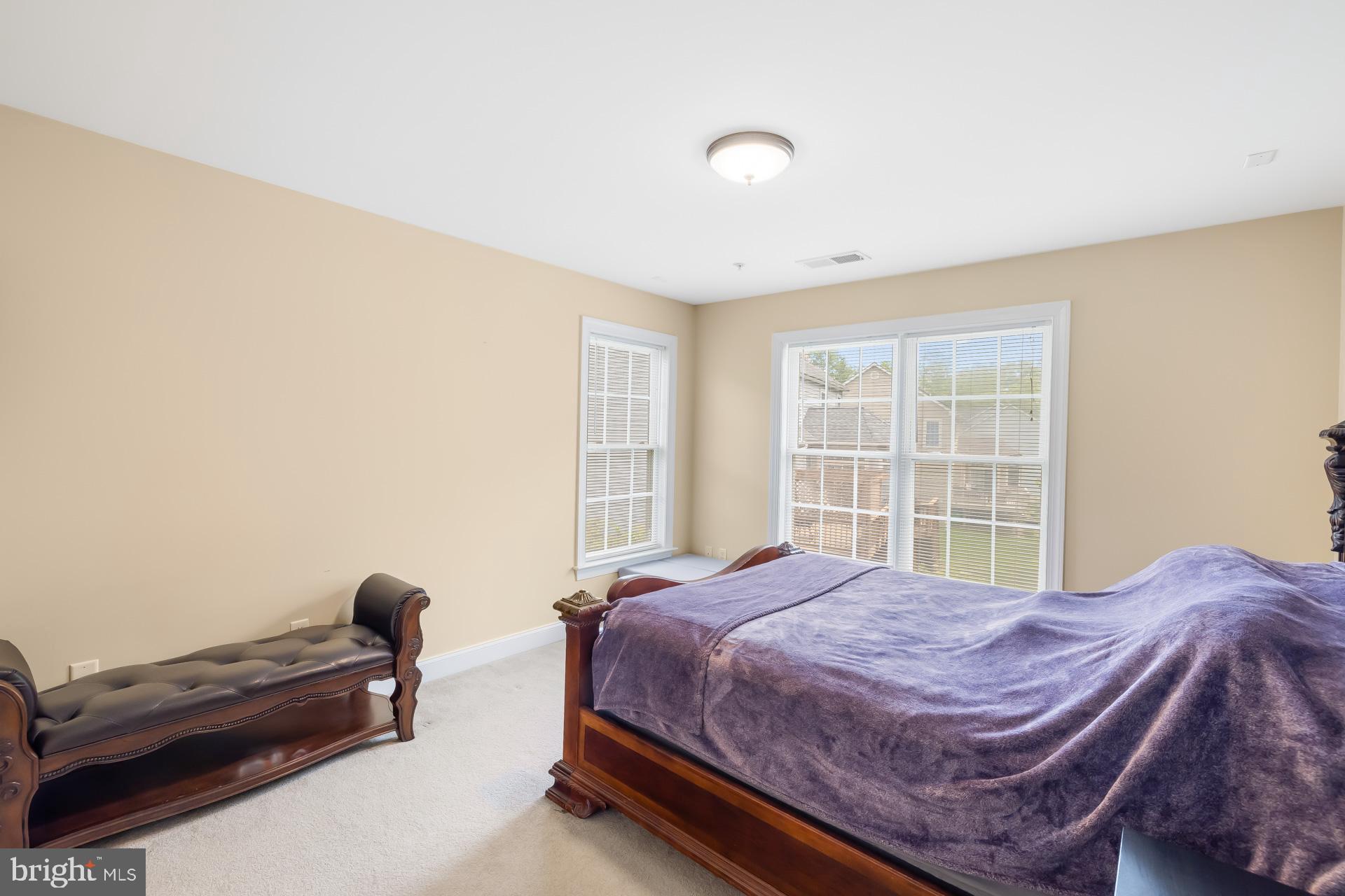 FAIRWOOD - Residential