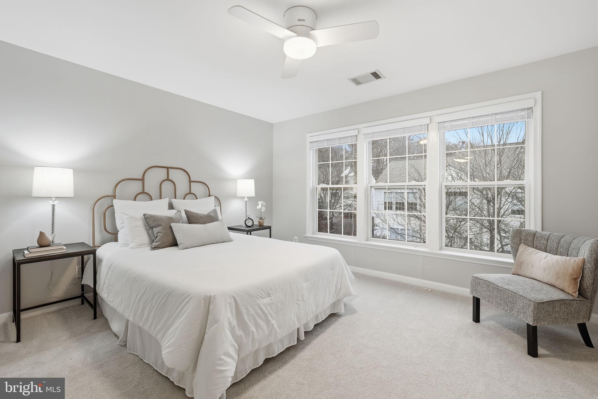 THE COURTS OF FOX MILL - Residential