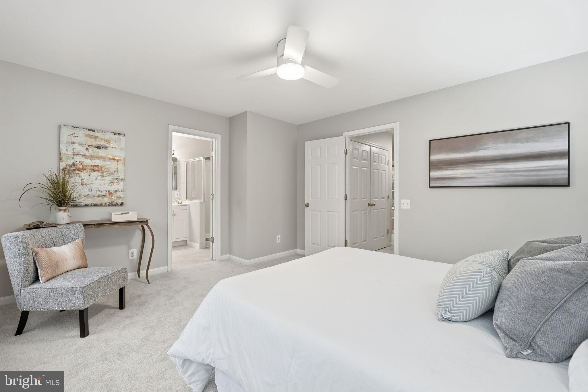 THE COURTS OF FOX MILL - Residential