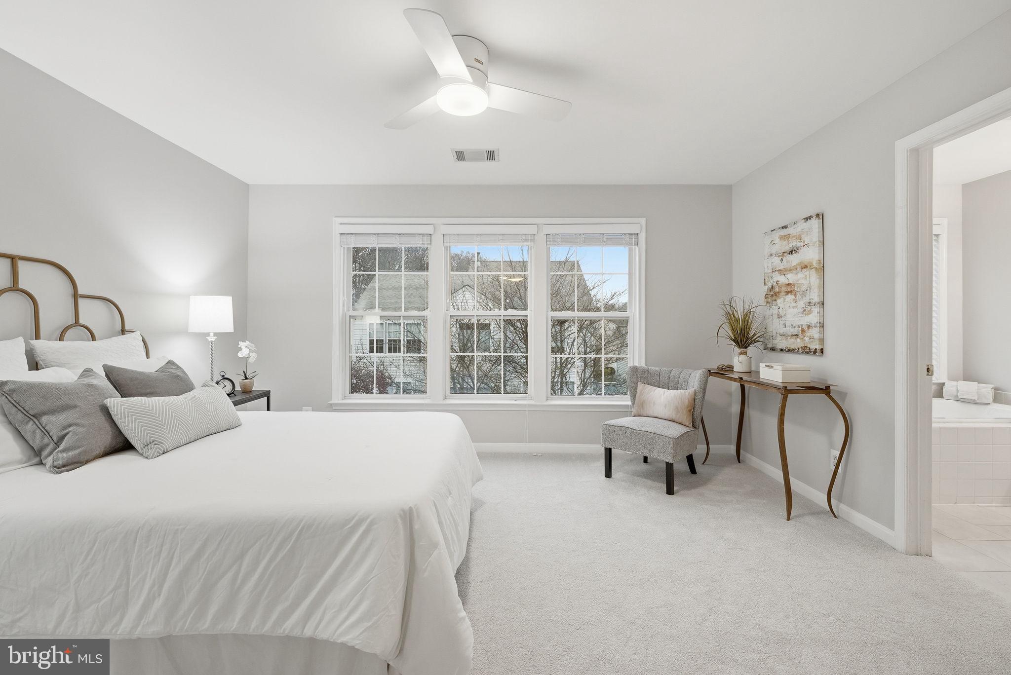 THE COURTS OF FOX MILL - Residential