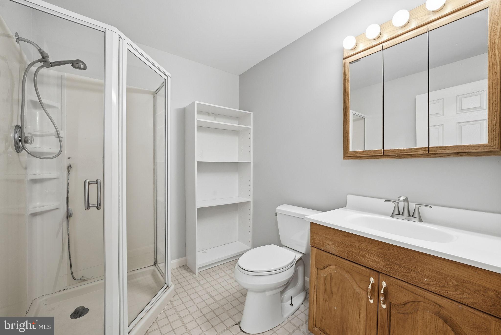 THE COURTS OF FOX MILL - Residential